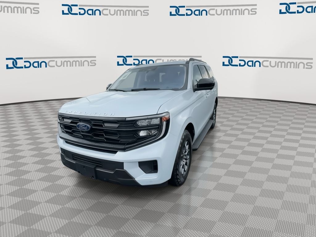 2025 Ford Expedition — interior view