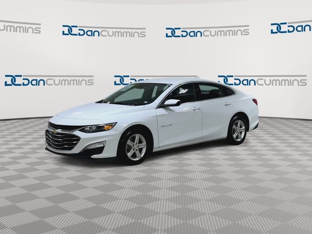 2024 Chevrolet Malibu — interior view