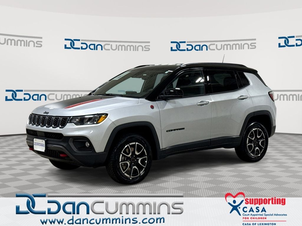 2025 Jeep Compass Trailhawk in Silver Zynith Metallic Clearcoat — front three-quarter view