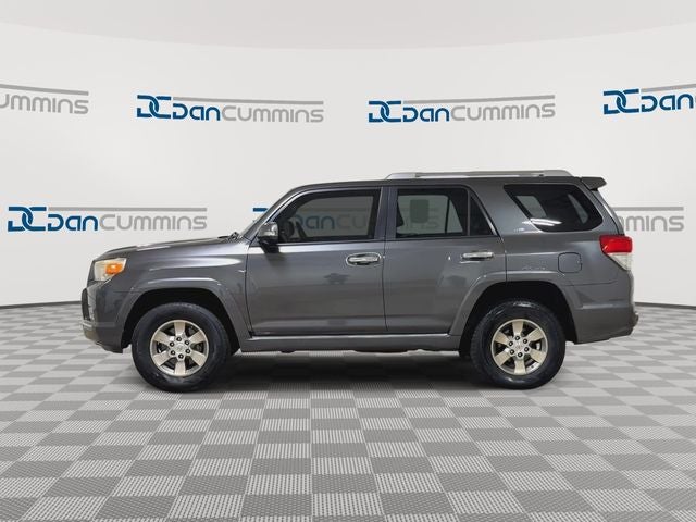 2010 Toyota 4Runner — detail view
