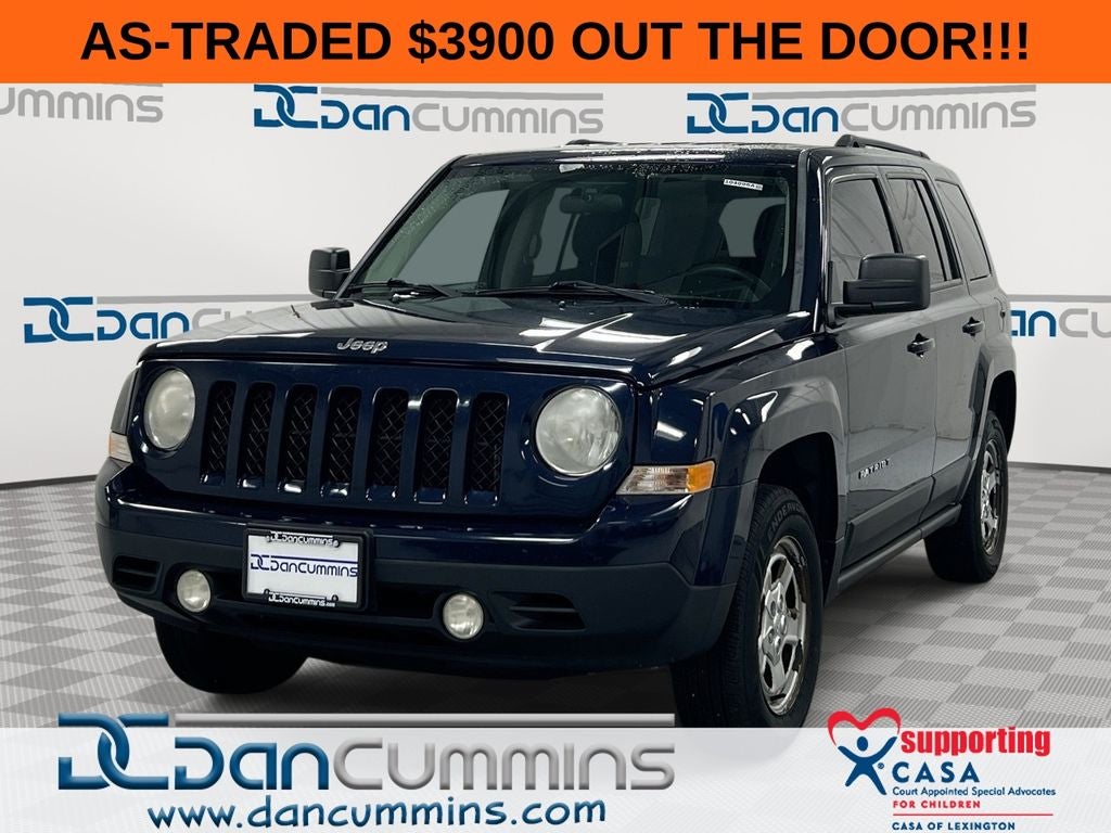 2014 Jeep Patriot Sport in True Blue Pearlcoat — front three-quarter view