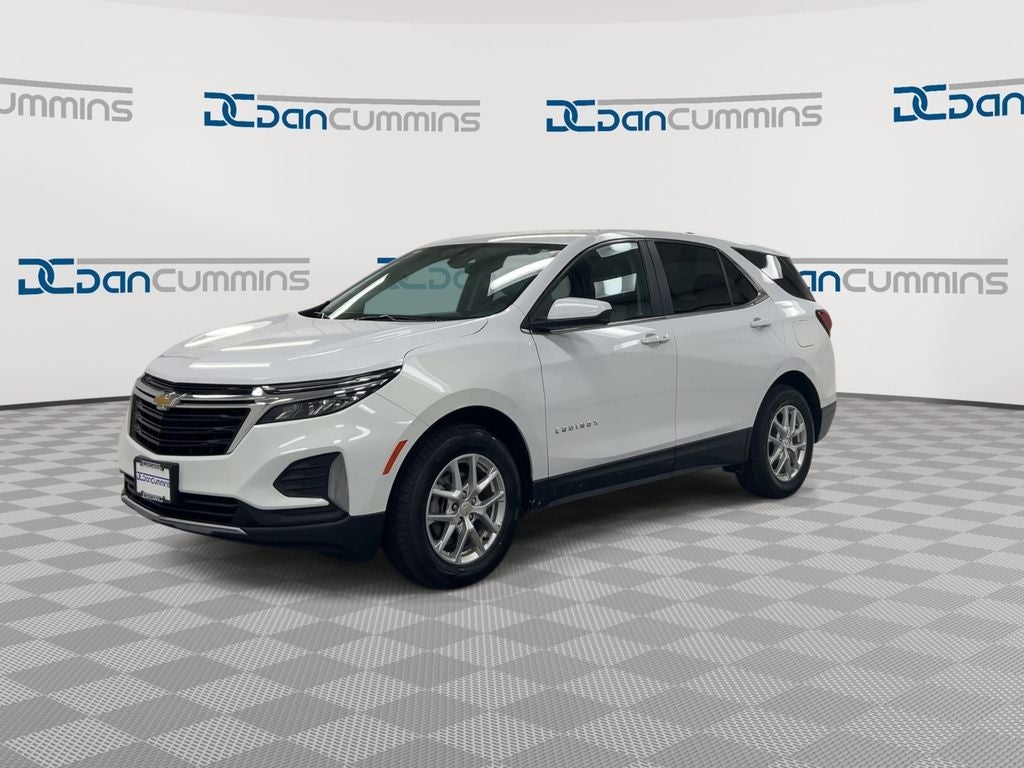 2022 Chevrolet Equinox — interior view