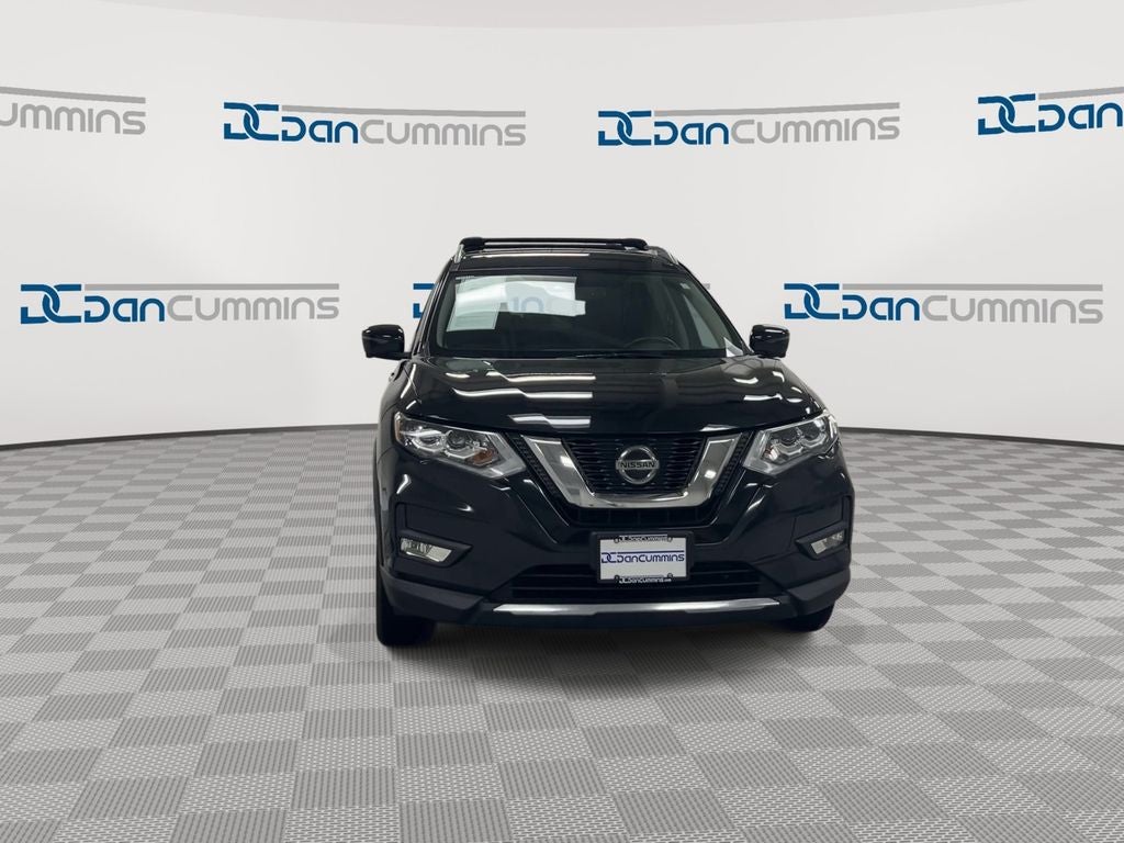 2019 Nissan Rogue — rear three-quarter view