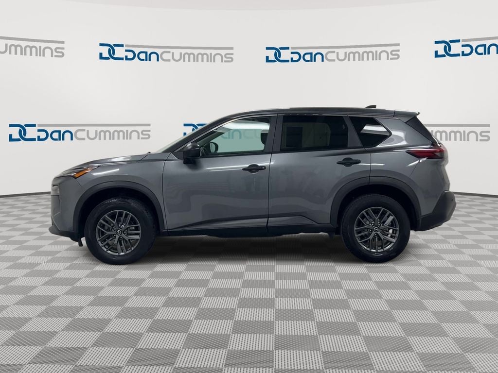 2023 Nissan Rogue — detail view