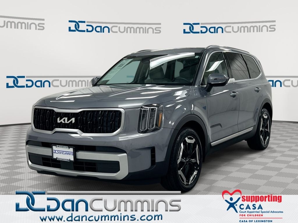 2025 Kia Telluride EX in Everlasting Silver — front three-quarter view