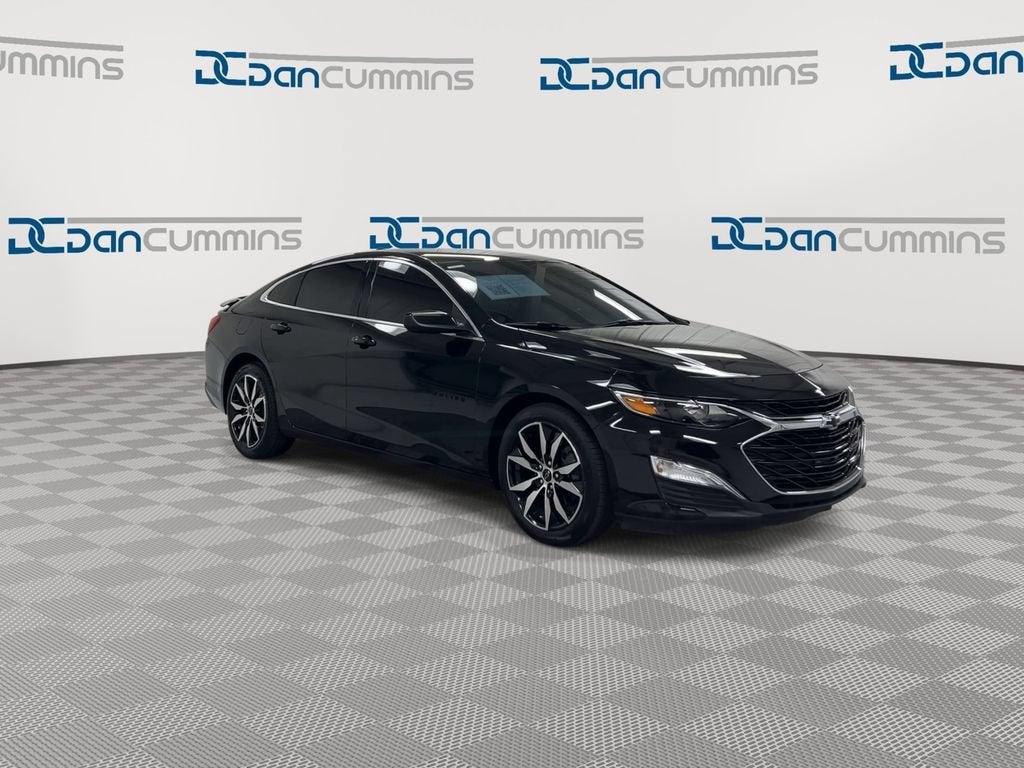 2021 Chevrolet Malibu — side profile view