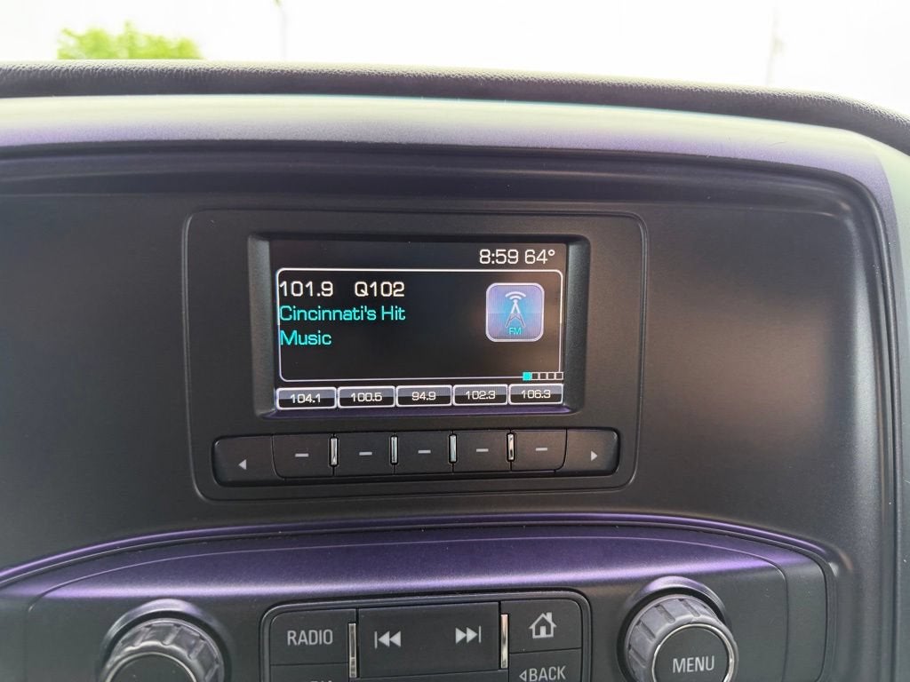 2016 Chevrolet Silverado 1500 — detail view
