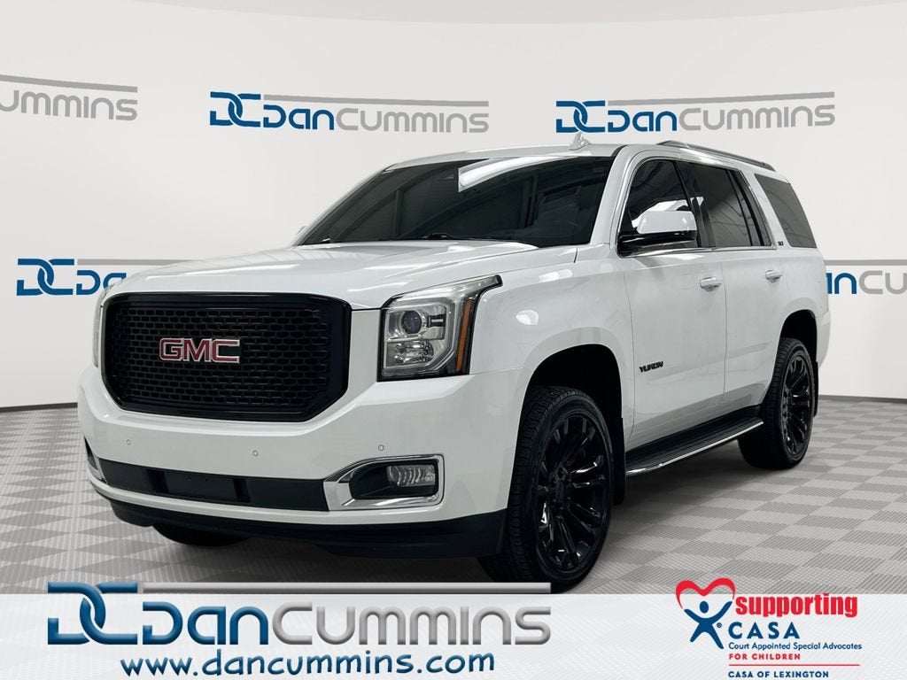 2017 GMC Yukon SLT in Summit White — front three-quarter view