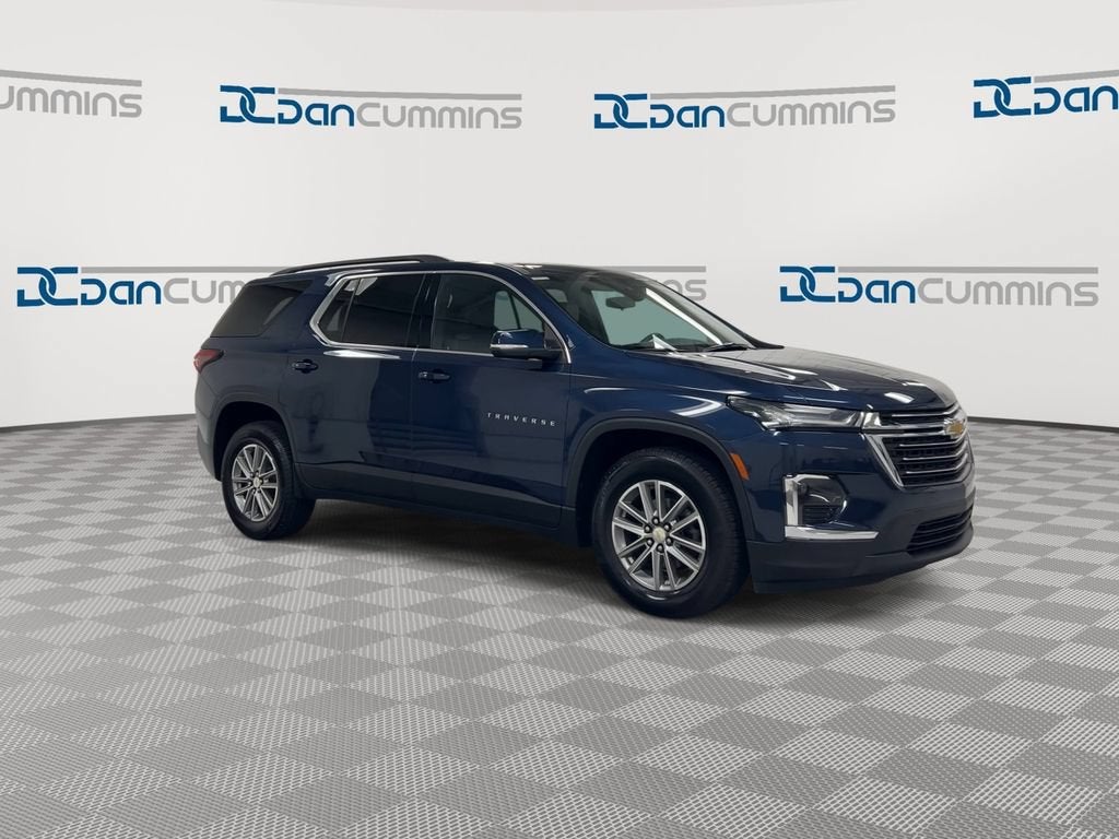 2023 Chevrolet Traverse — side profile view