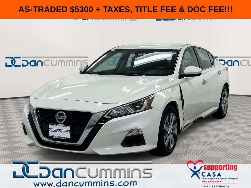 2019 Nissan Altima 2.5 S in White — front three-quarter view