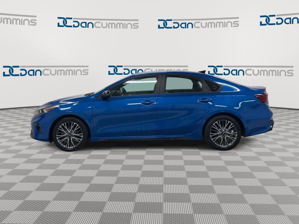 2022 Kia Forte — detail view