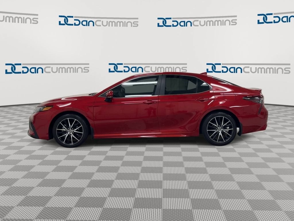 2023 Toyota Camry — detail view
