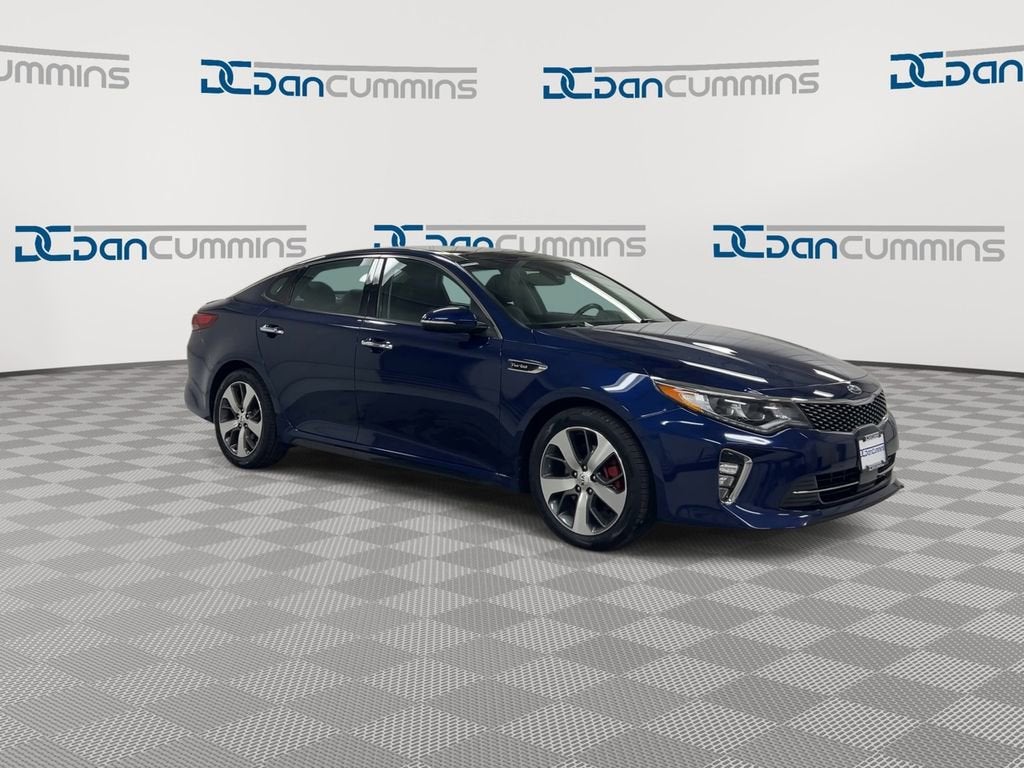 2018 Kia Optima — side profile view