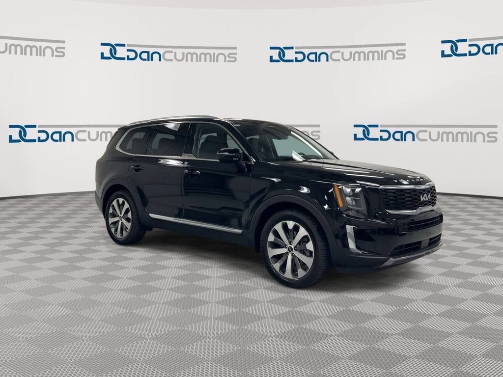 2022 Kia Telluride — side profile view
