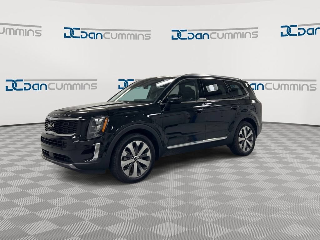 2022 Kia Telluride — interior view
