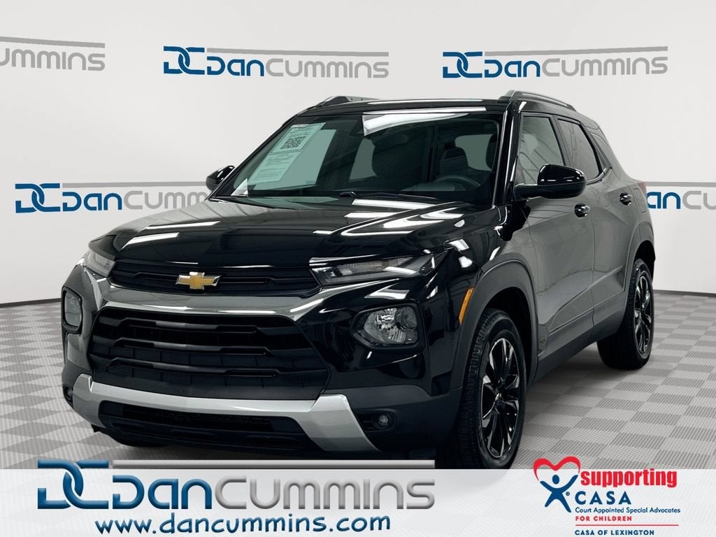 2023 Chevrolet Trailblazer LT in Mosaic Black Metallic — front three-quarter view