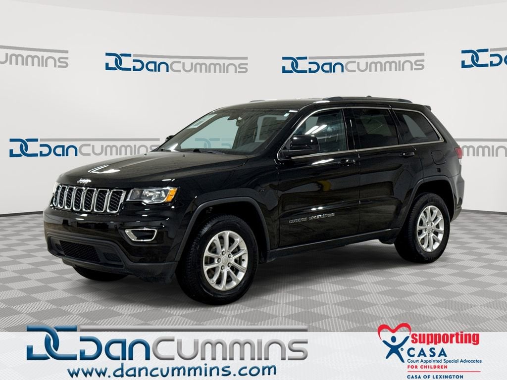 2021 Jeep Grand Cherokee Laredo E in Black — front three-quarter view