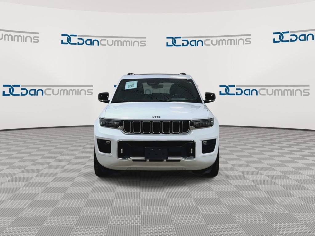 2022 Jeep Grand Cherokee — rear three-quarter view