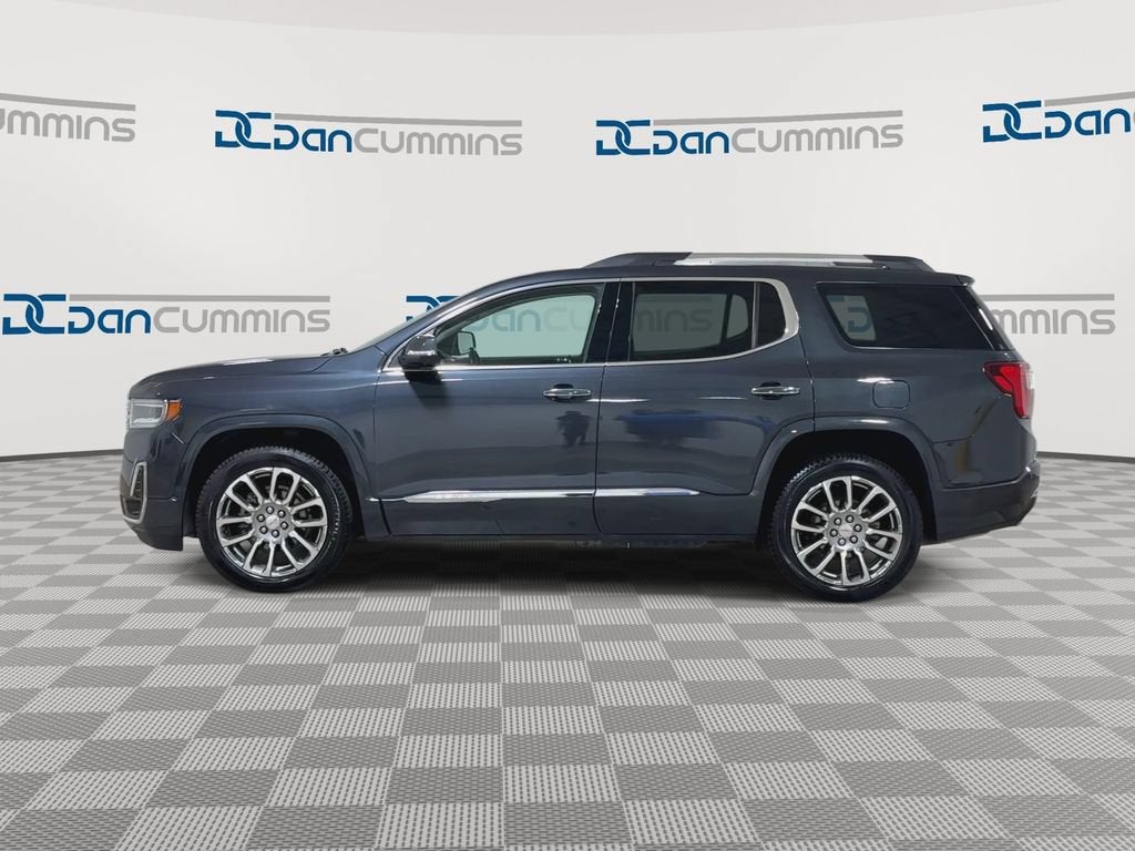 2022 GMC Acadia — detail view